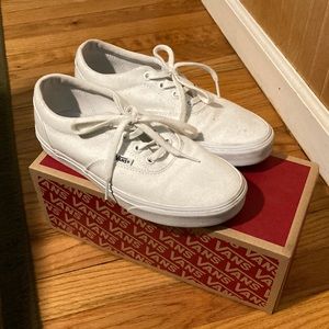 Vans white sneakers (Price is FIRM)